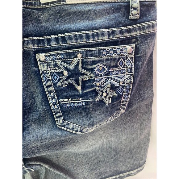 NWT Grace in LA Women's Plus Embellished Star Pocket Denim Shorts SZ 20 P-Short - Picture 7 of 8